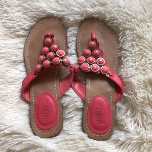 MixIt sandals